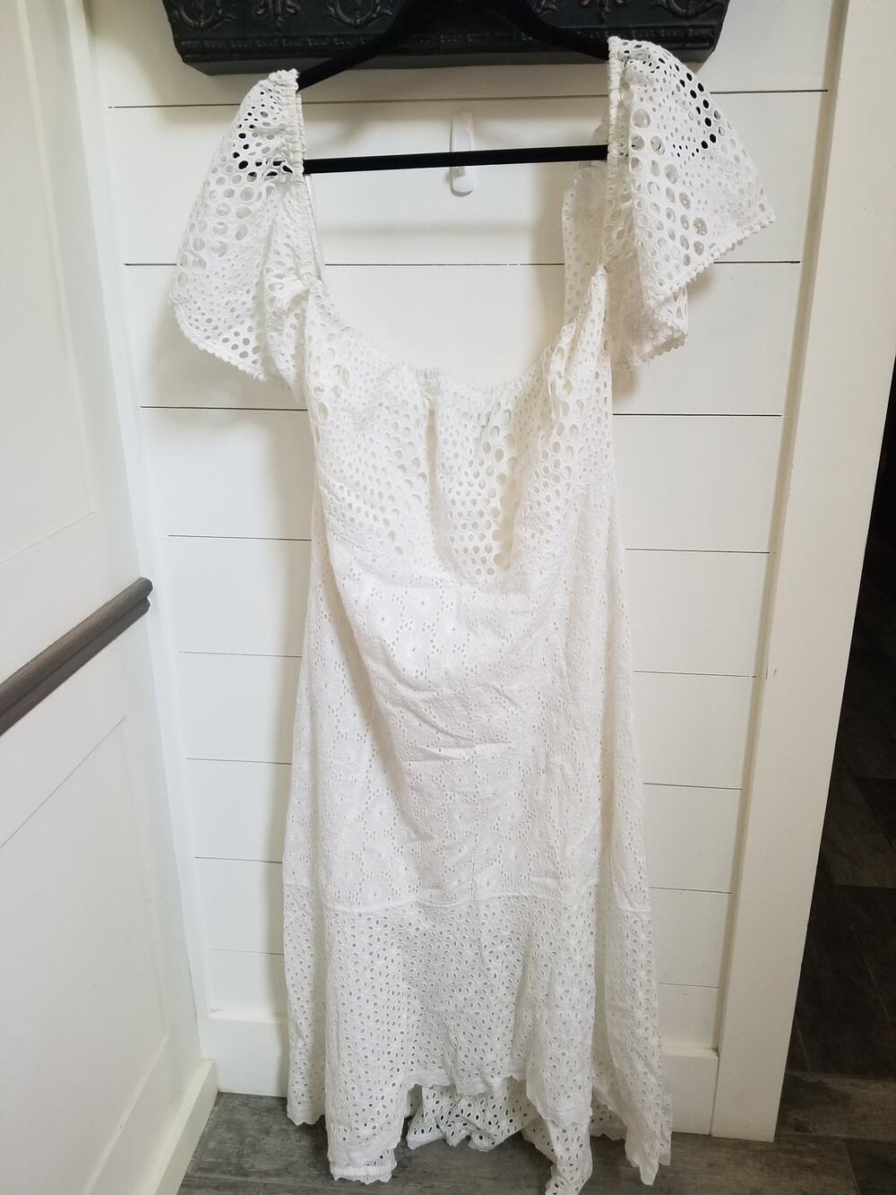 FARM Rio White Eyelet Puff-Sleeve/Off the Shoulder Midi Dress Size XL